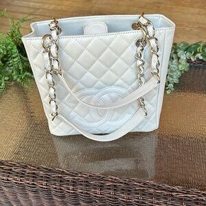 CHANEL WHITE CAVIAR PETITE SHOPPING BAG
